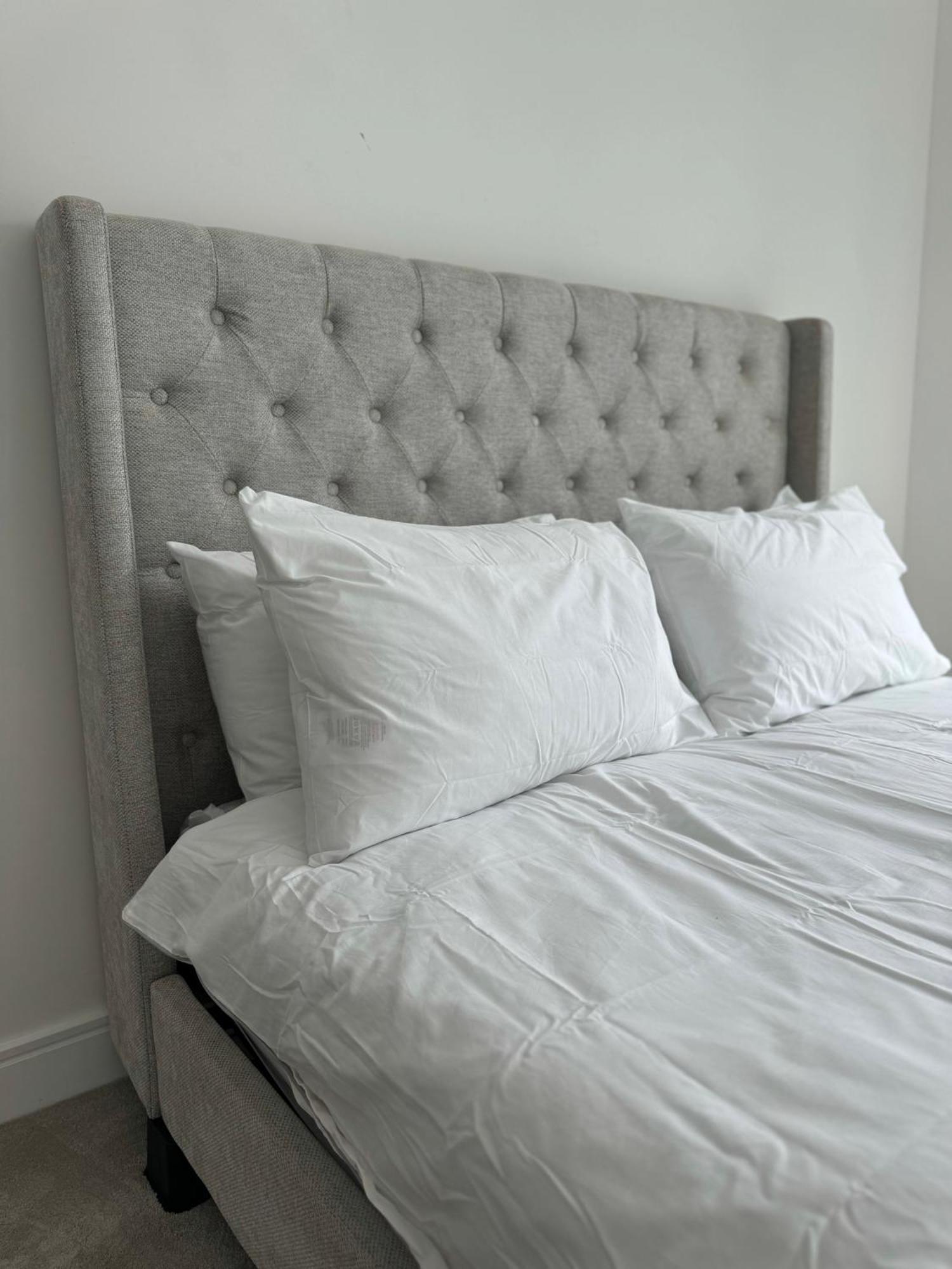 Apartment New 2 Bedroom, 2 Bathroom Flat In Fulham